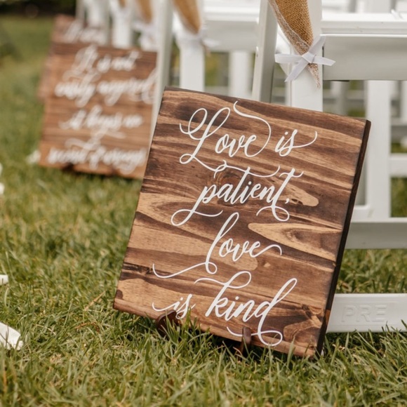 Meet your Posher, Robin - Picture 1 of 1